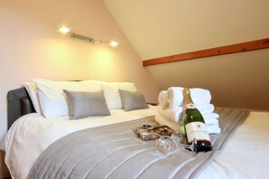 King Bedroom