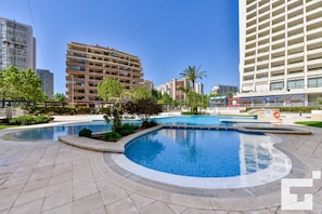 Piscine communautaire