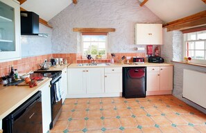 Ground floor: Kitchen