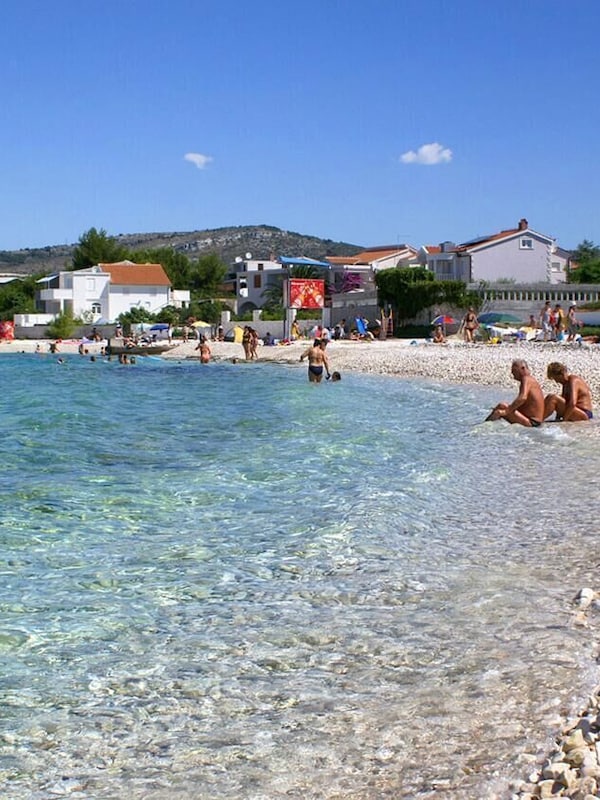Den närmaste badstranden