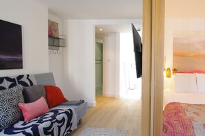 Studio Room
