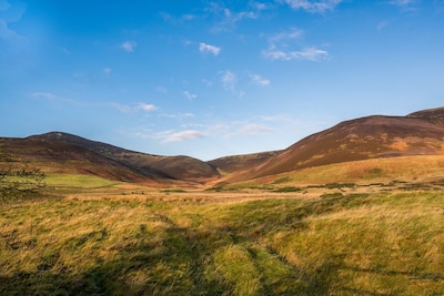 BRAEMAR- Pretty village location close to Edinburgh attractions, cosy pub nearby