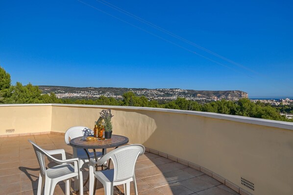 Balcony/ terrace