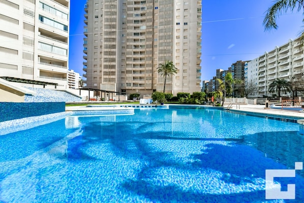 Piscine communautaire