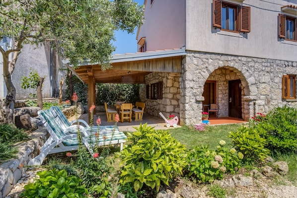 Terassi/patio