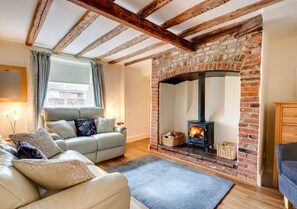 Comfortable seating around the log burner, for cosy nights in watching the tv/DVD player or listening to CDs or the radio.