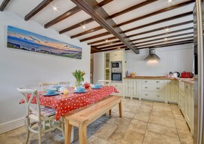 Plenty of space in the kitchen to enjoy family meals together