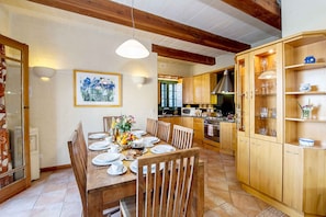 Dining room of Casetta Menzja holiday home in Gozo