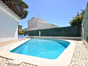 Piscine maison de vacances