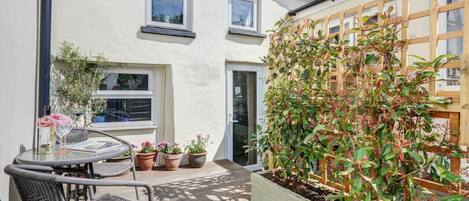 A lovely sunny seating area to enjoy your morning cup of tea