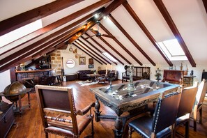 Living room 2