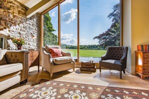 Williamston Barn & Cowshed - first floor sitting room