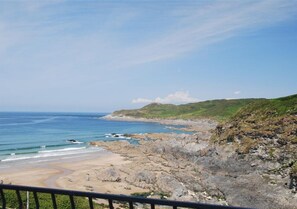 Amazing uninterrupted views from Waves End of the spectacular coastline of North Devon