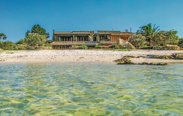 Strand