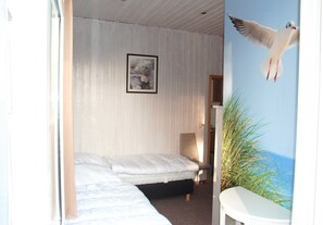 Schlafzimmer mit 2 Einzelbetten