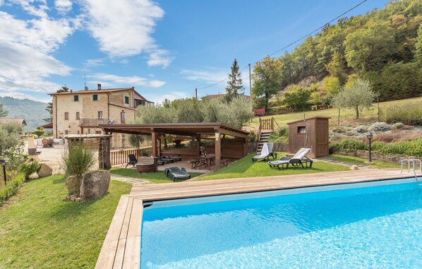 pool