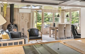 Spielezimmer
