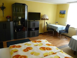Wohn-/Schlafzimmer