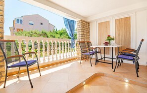 balcony-terrace