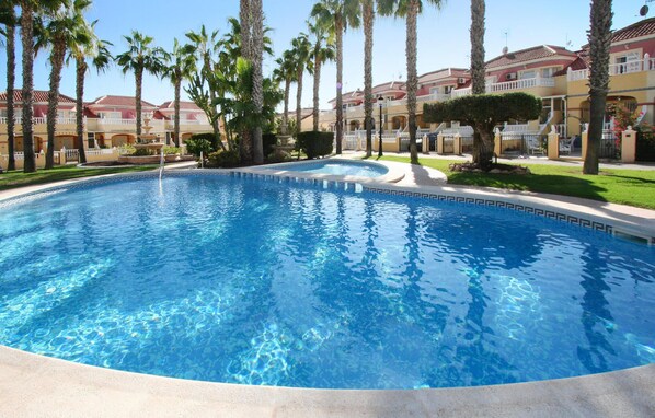 pool