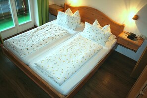 Doppelbettschlafzimmer