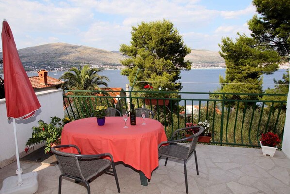 terrace