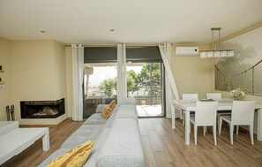 balcony-terrace