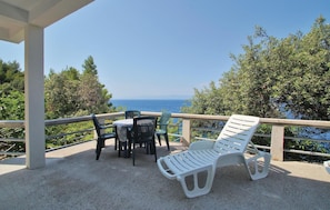 balcony-terrace