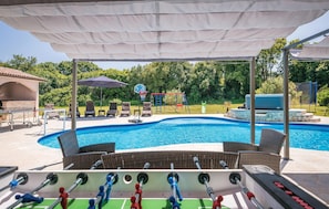 pool
