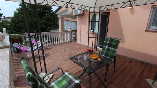 terrace