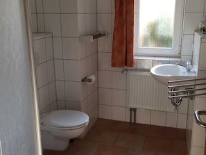Blick in das Badezimmer