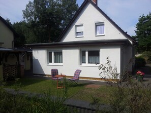 ...Frühstück in der Morgensonne...