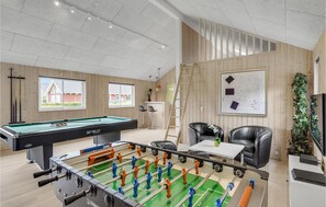 Spielezimmer