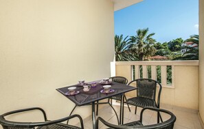 balcony-terrace