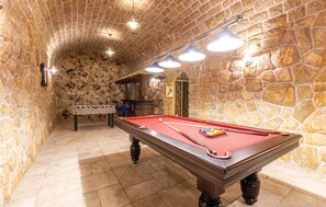 Spielezimmer