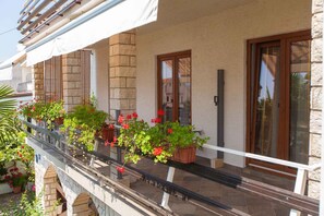 terrace