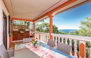 balcony-terrace