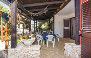 balcony-terrace