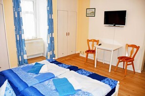 02 Mehrbettzimmer (2-Raum)