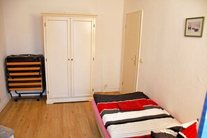 02 Mehrbettzimmer (2-Raum)