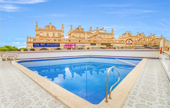 pool