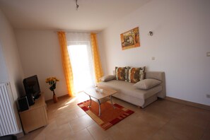Sofaecke mit Fernseher