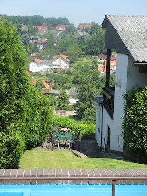 Hausansicht und Aussicht
