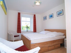 Das Schlafzimmer mit Doppelbett