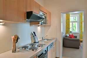 Küche Wohnung 2