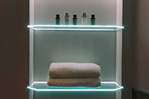 Équipements de salle de bain