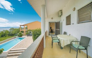 balcony-terrace