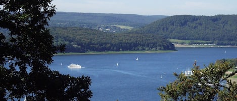 Overnatningsstedets område