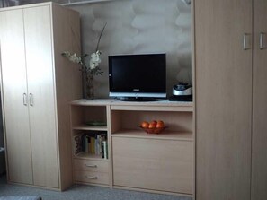 Anbauwand