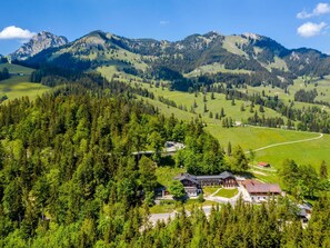 Berghotel Sudelfeld im Sommer